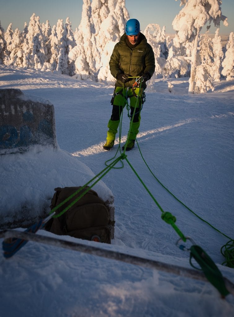 damien lecouvey extreme ropes access for tv show adventruer